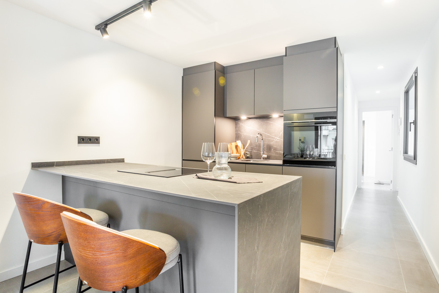 Loft-desarrollos-viviendas-rehabilitadas-con-diseño-pisos-en-España-proyectos-arago-3