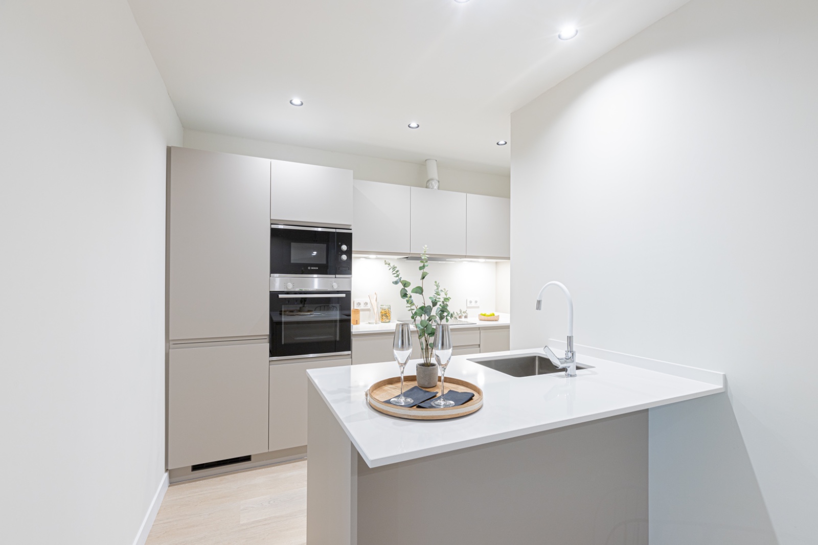 Loft-desarrollos-viviendas-rehabilitadas-con-diseño-pisos-en-España-proyectos-rocafort-1