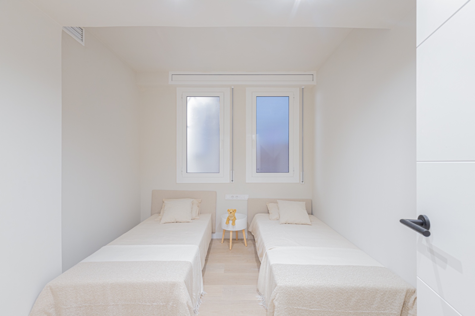 Loft-desarrollos-viviendas-rehabilitadas-con-diseño-pisos-en-España-proyectos-rocafort-5