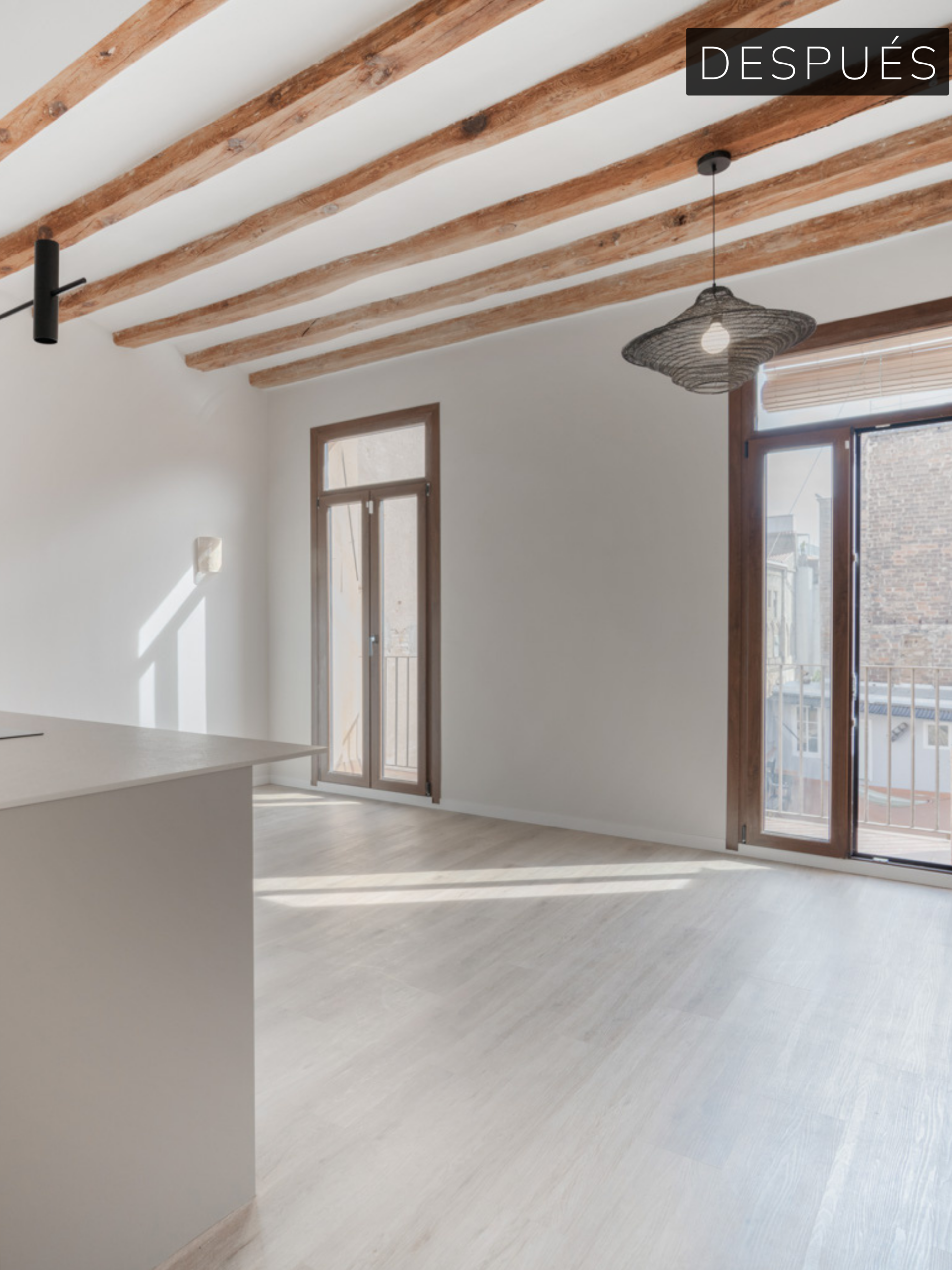 Loft-desarrollos-viviendas-rehabilitadas-con-diseño-pisos-en -España-rehabilitación-antes-hospital-2